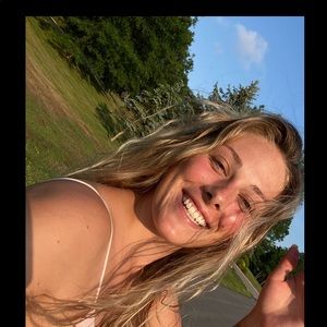 Meet your Posher, Kiersten